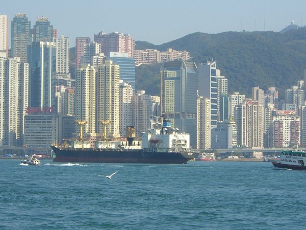 尚竞配资 陈茂波：欢迎更多中概股回流港股